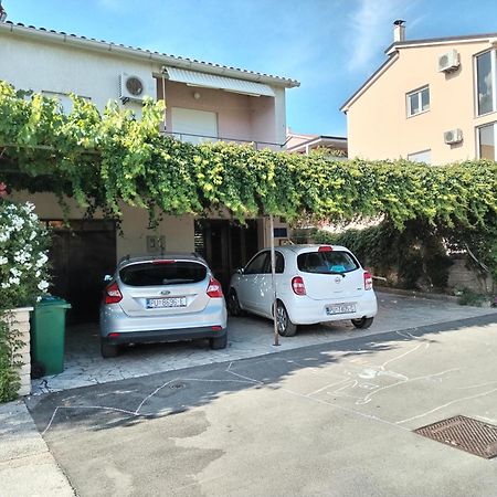 Apartments Mirijana Pula Exterior photo